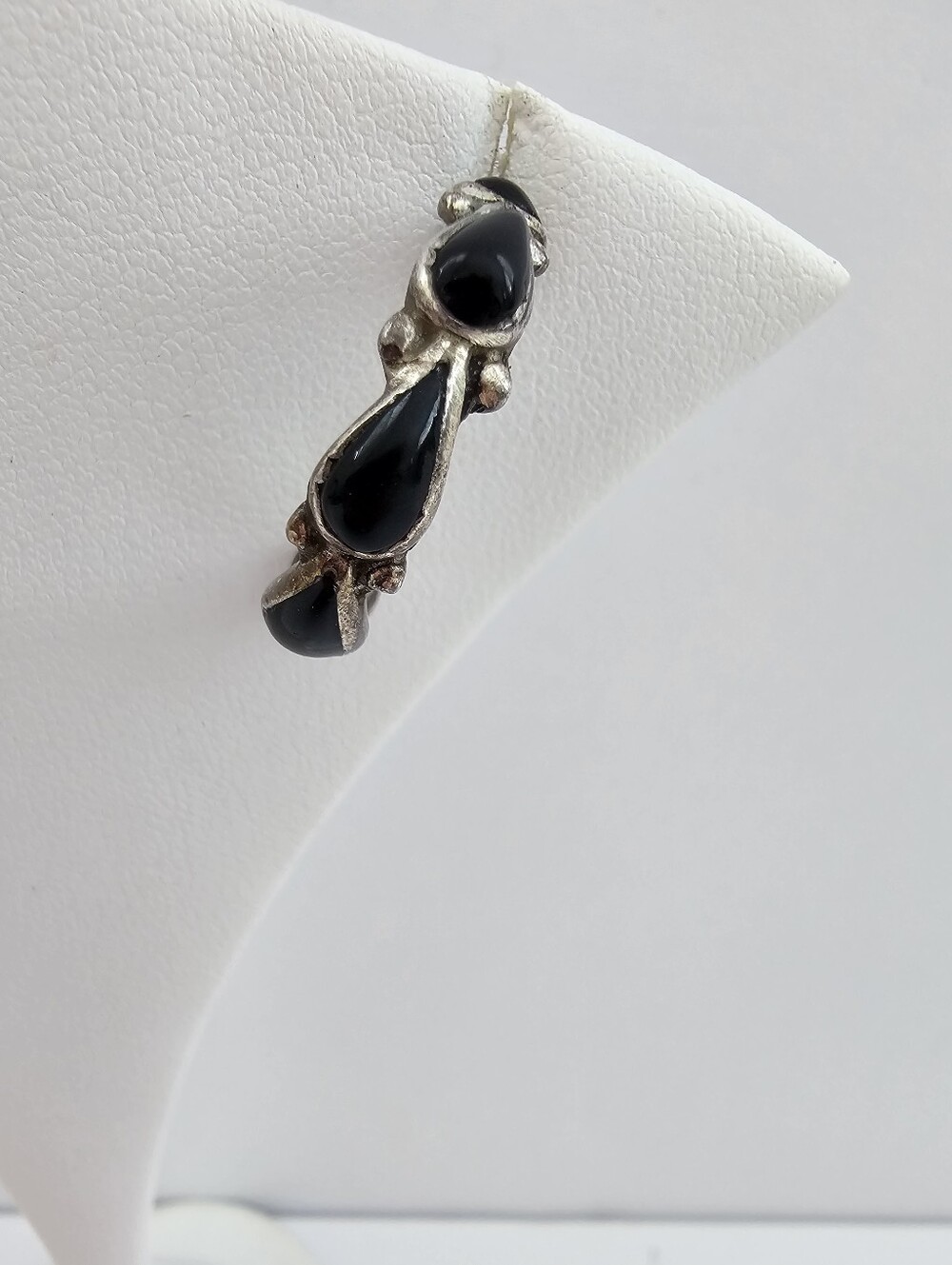 Vintage Sterling Silver Black Onyx Teardrop Semi Hoop Earrings Southwestern - Picture 4 of 5